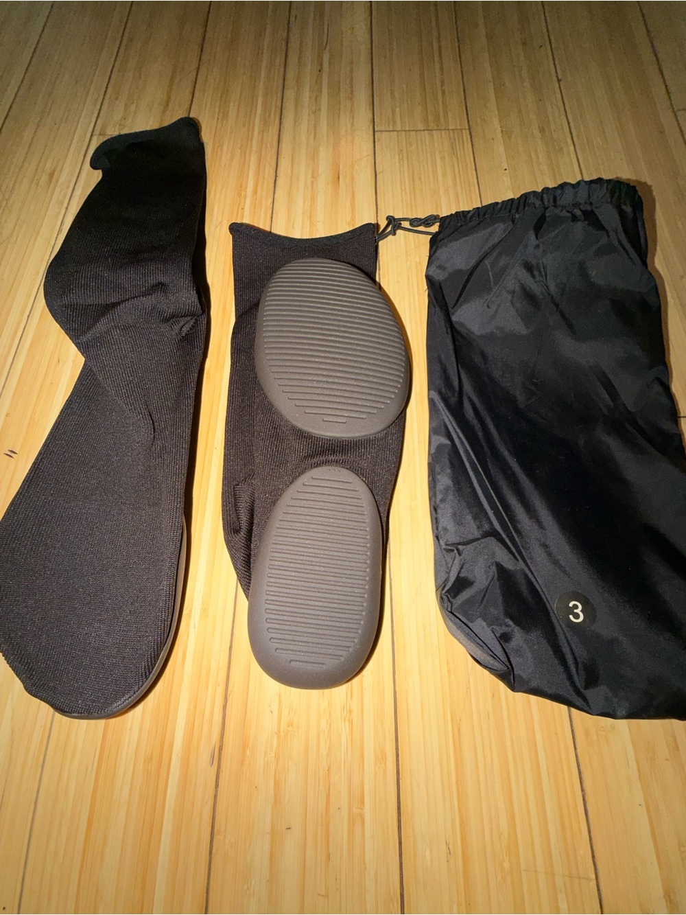 Yeezy Pods Size 3 (10-12 US) With Carrying Bag